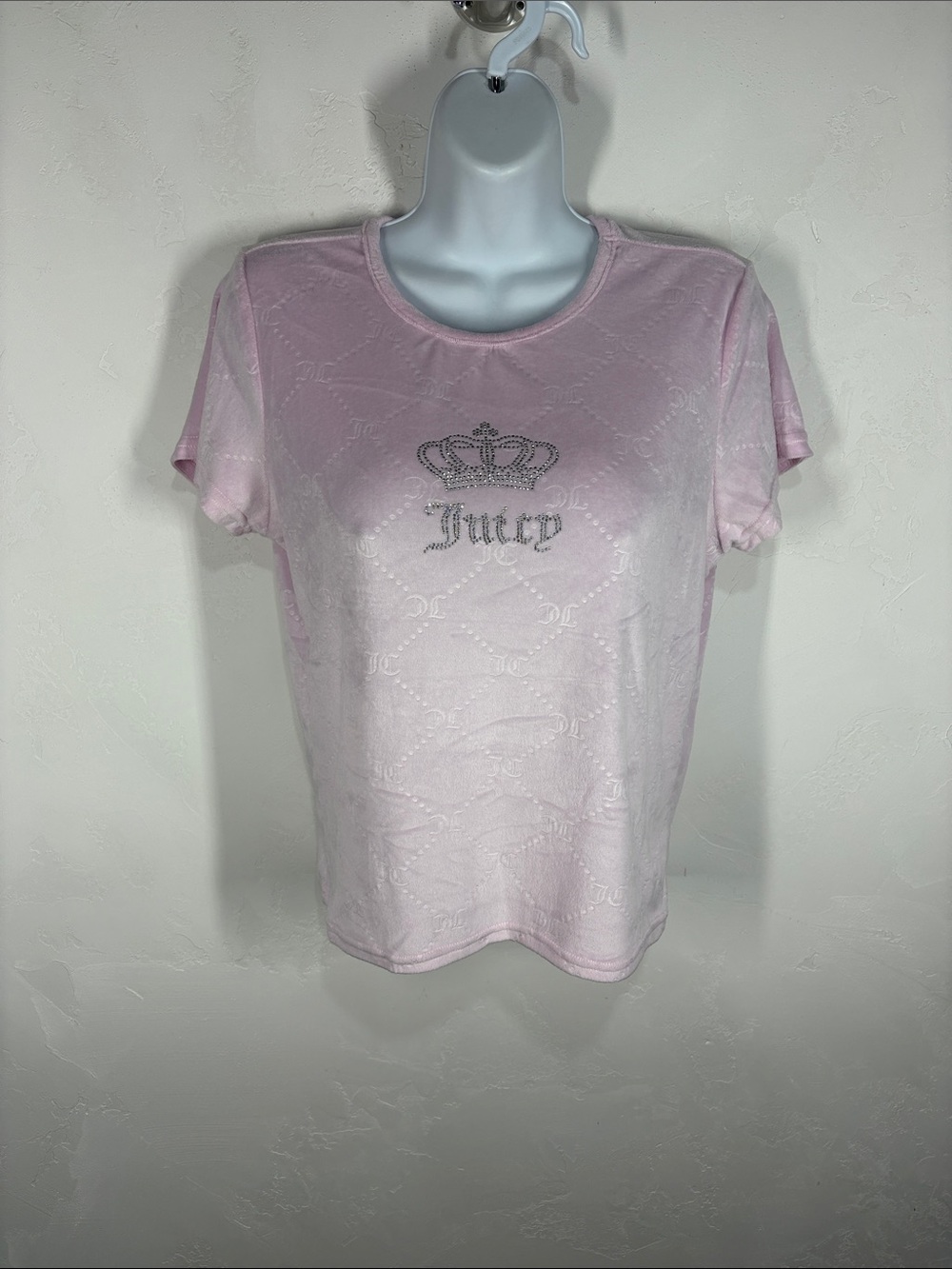 Juicy Couture Light Pink Crystal Crown Logo Tee size medium